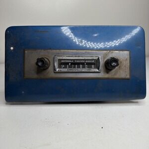 Vintage Motorola 300X 51994 Deluxe Transistor Automobile Radio untested